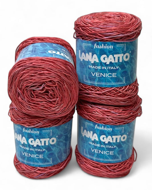 Filato Lana Gatto Venice, colore 8893 (rosa ciliegia), 50 g / 140 m