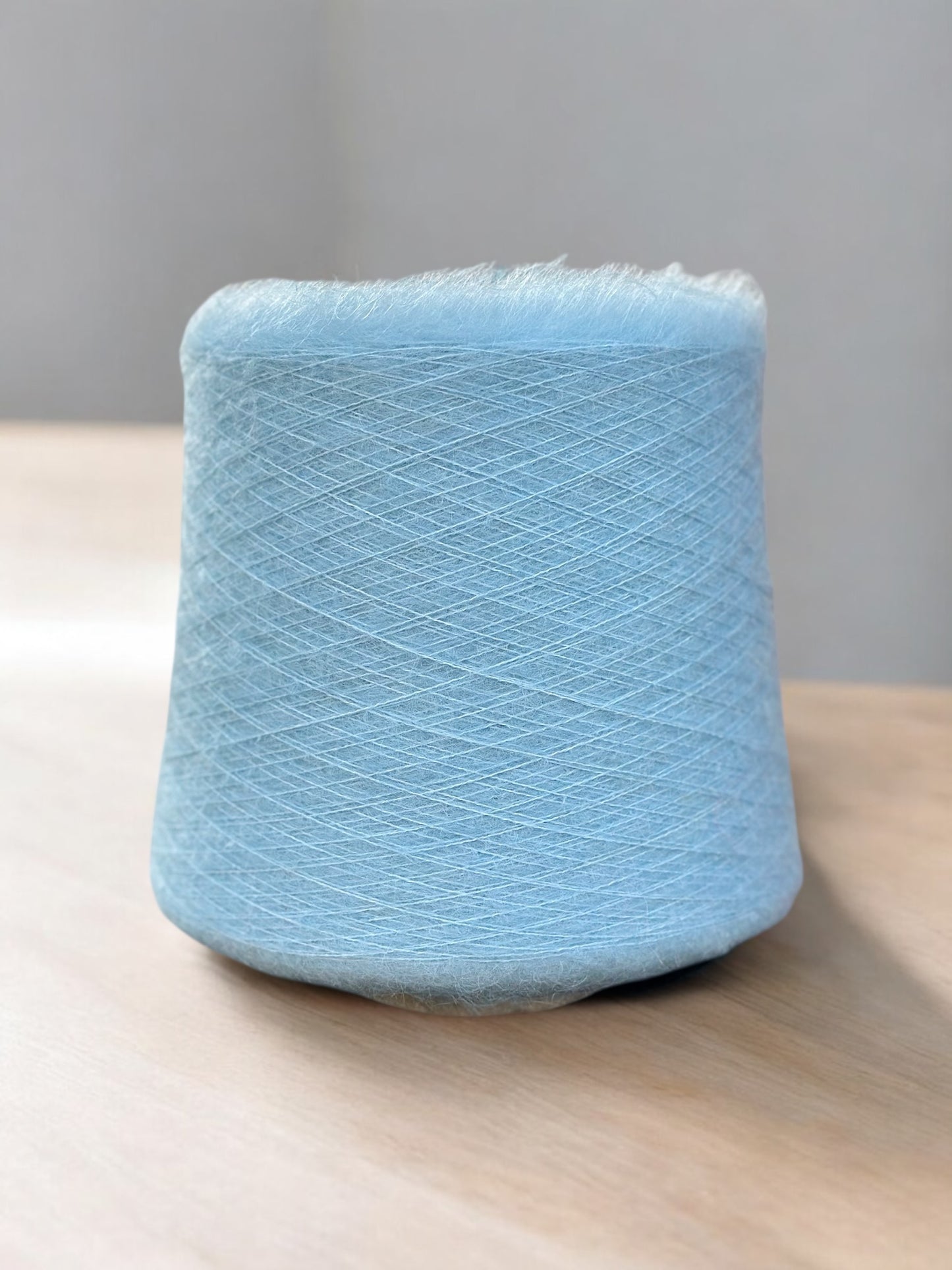 Nebbia del Cielo – Filato Italiano in Kid Mohair e Seta