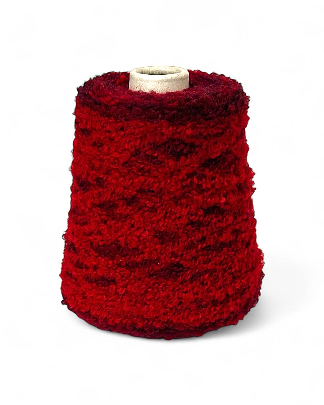 Red boucle yarn — cone 335 g