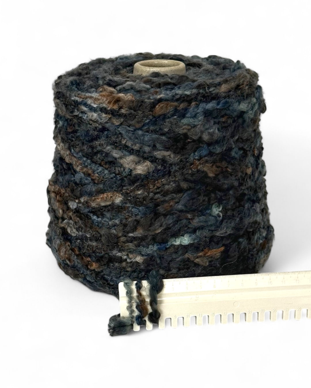 Yarn “Dark Ocean” — 635 g