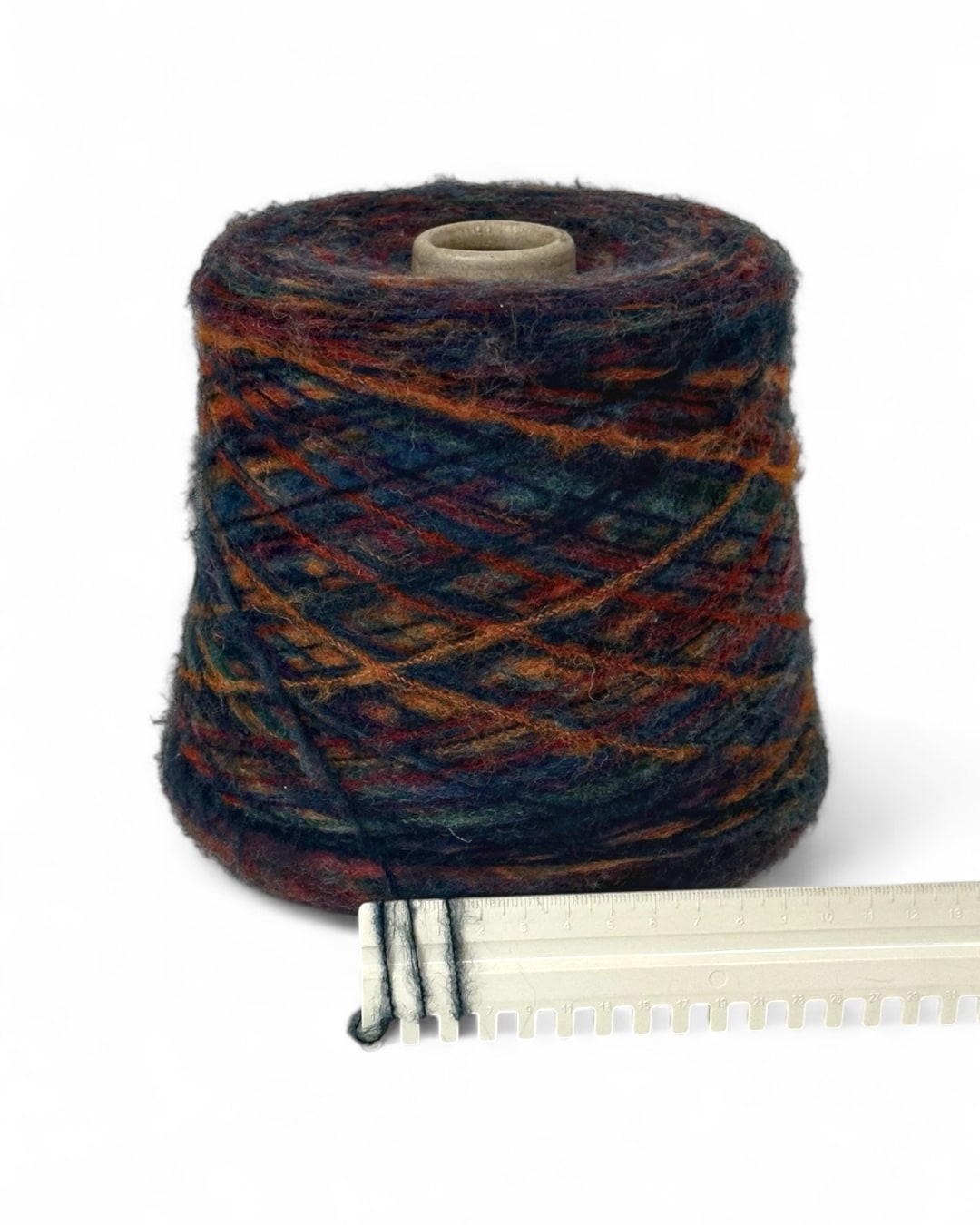 Flame and Shadows — cone yarn 580 g