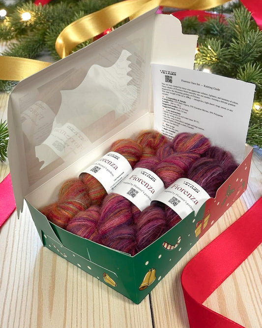 Fiorenza Christmas Gift Yarn Set — Camelia · Fucsia · Ortensia