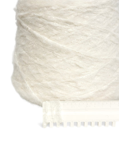 Garzato — filato voluminoso e soffice in baby alpaca (270 m / 100 g)