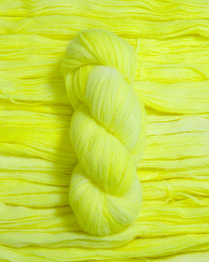 Solar Glow – Super Baby Alpaca Yarn, 400 m / 100 g