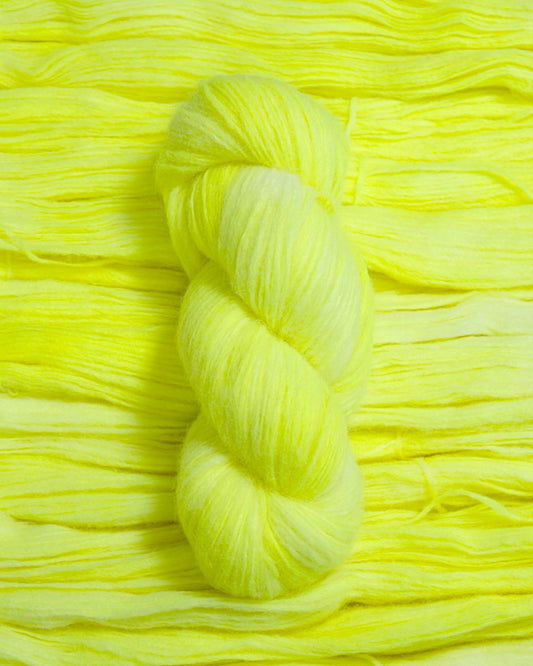 Solar Glow – Super Baby Alpaca Yarn, 400 m / 100 g