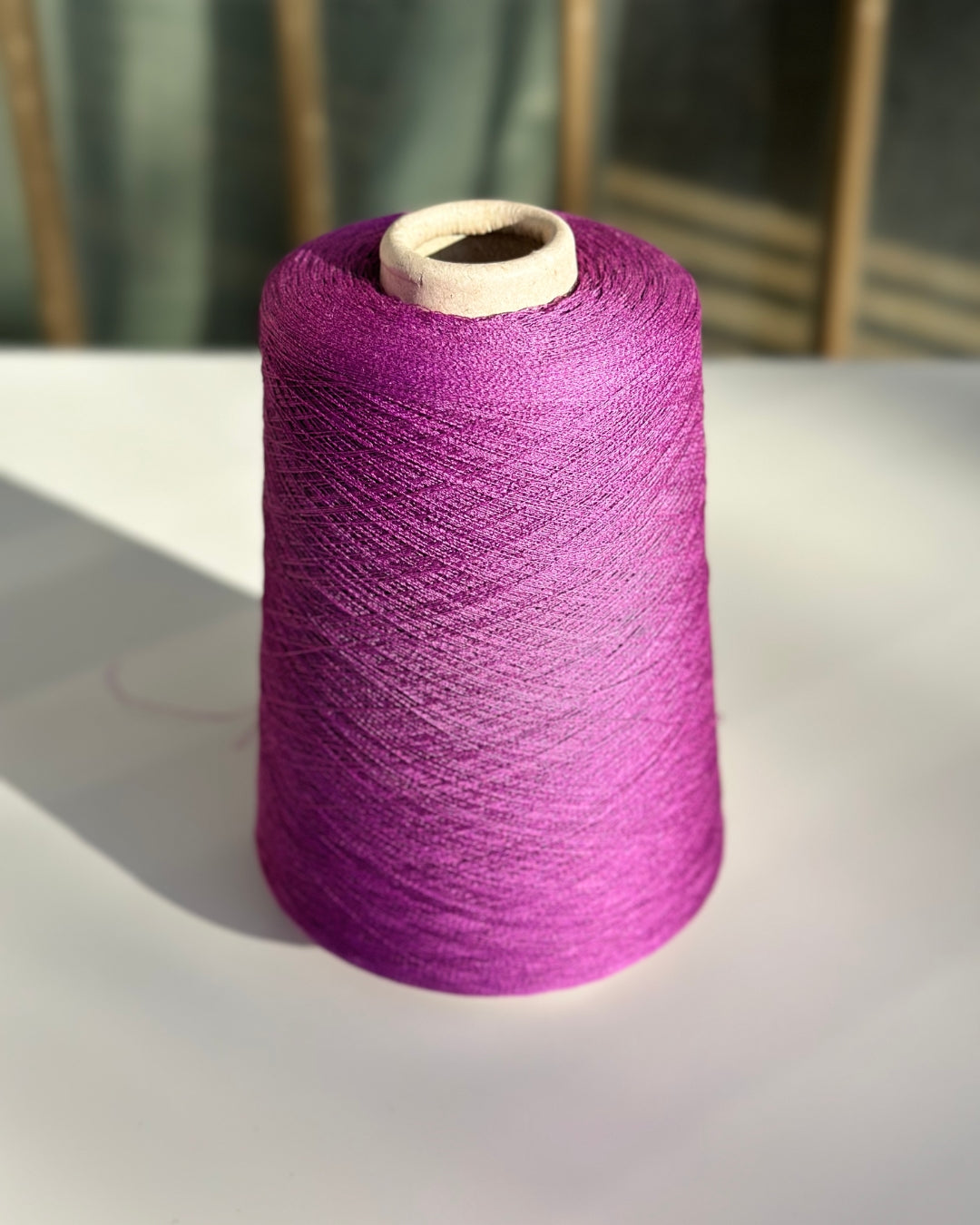 Filato di cotone di seta di gelso Italia Sfumature di rosa, viola e blu