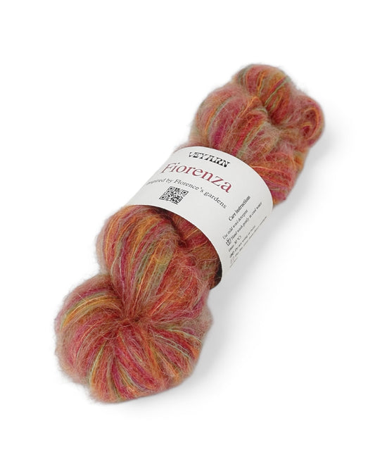 Color Camelia — Italian Fiorenza yarn (baby alpaca, extrafine merino, polyamide) 500m/50g