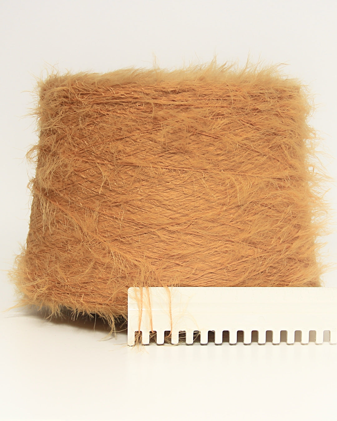 Filato Fluffina Honey, 100% nylon, 300 m / 100 g