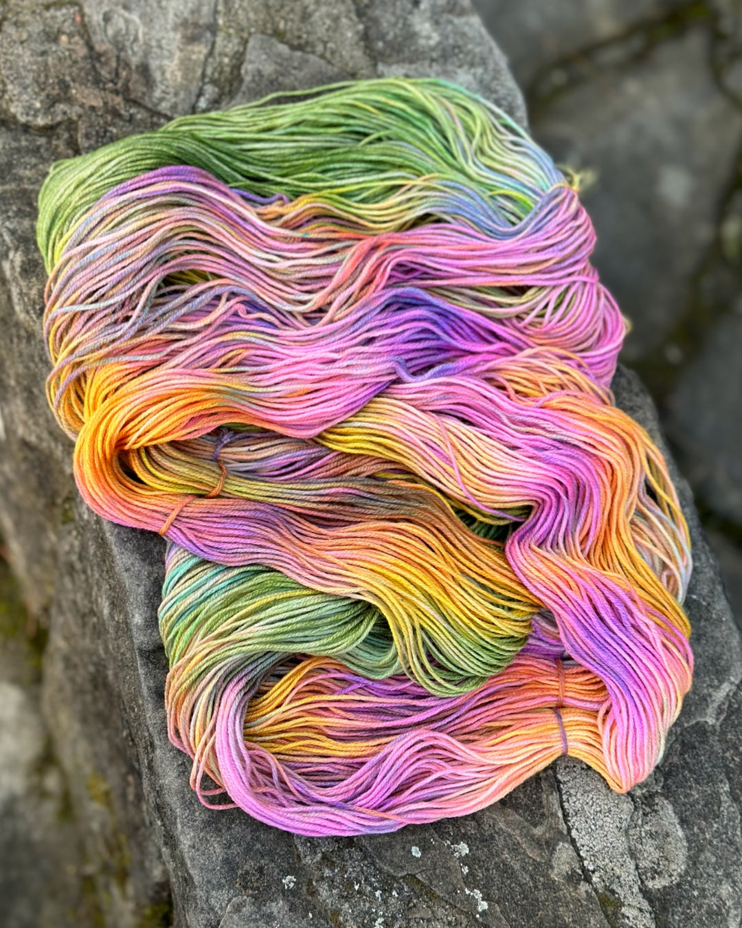 Merino wool Hand Dyed yarn, 8 colors, 400m, skein 100g