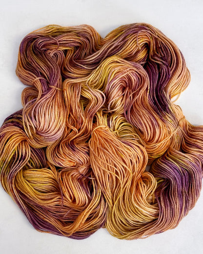 Merino wool Hand Dyed yarn, 8 colors, 400m, skein 100g