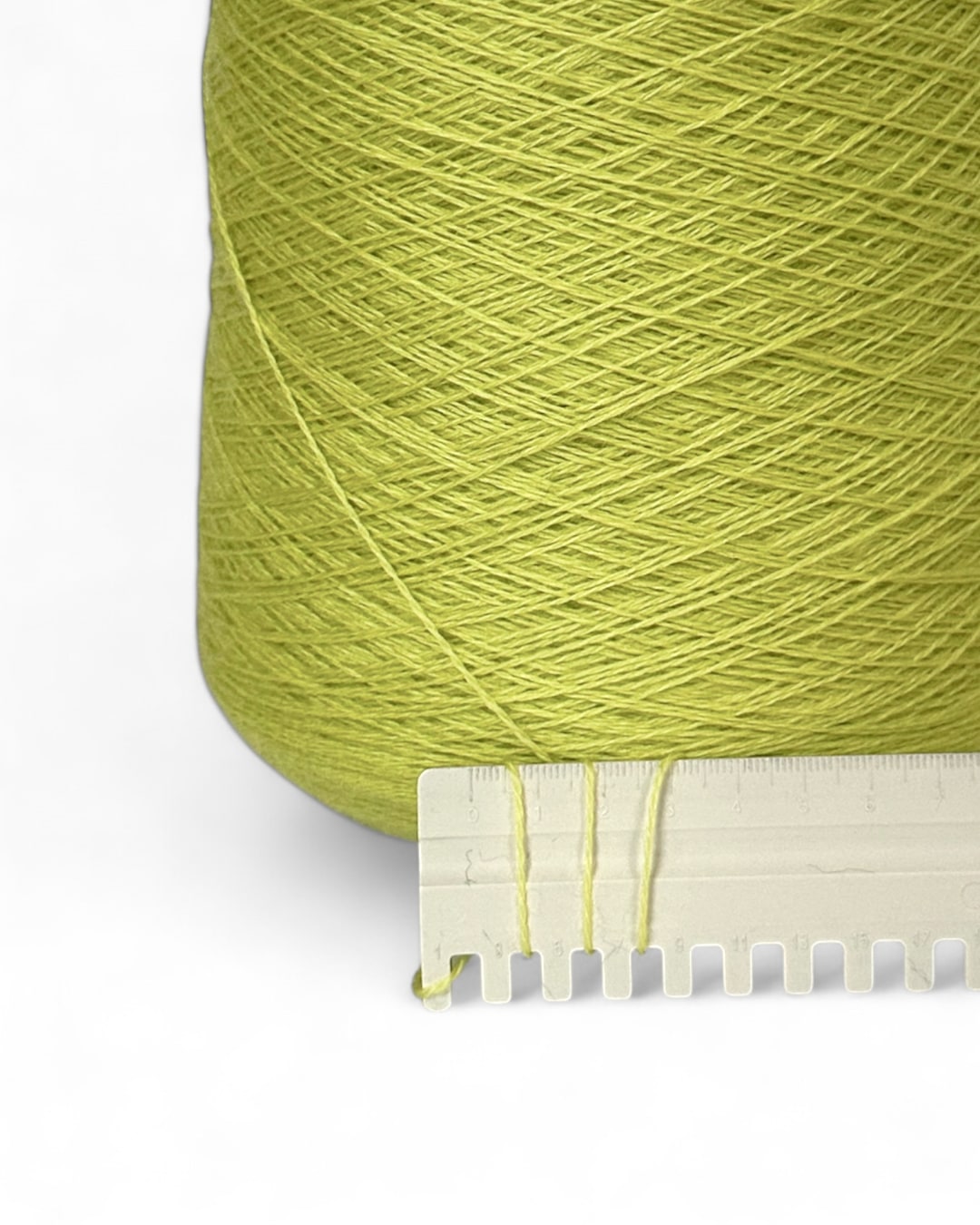 Heritage yarn texture in Bright Lime color