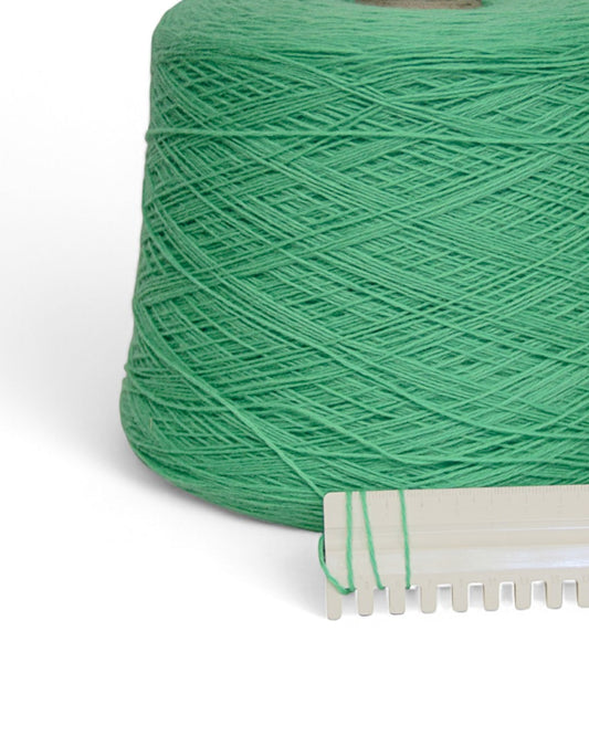 Ermes 3/20 — merino wool & nylon yarn by Olimpias (Italy), Apple Green