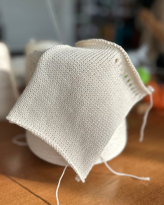 KIRON – Natural Undyed Cotton Yarn, 330m/100g