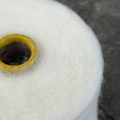 Kid mohair Silk, 950m/100g, color White