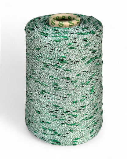 Stellina yarn “Icy Pine” on cone