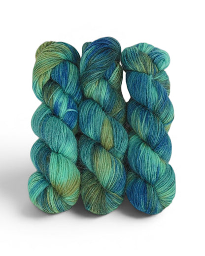 LIMBO — Tinti a Mano Baby Alpaca 60% / Merino 40%, 300 m / 100 g