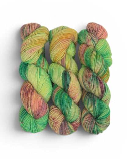 LIMBO — Tinti a Mano Baby Alpaca 60% / Merino 40%, 300 m / 100 g