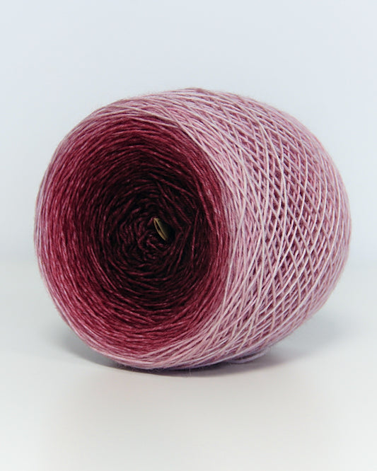Gradient Yarn Velvet Blush Mila — 205 g Merino Nylon