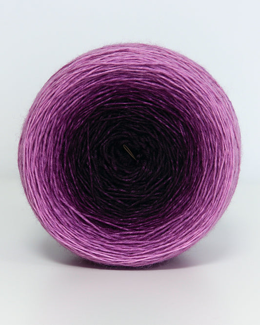 Gradient Yarn Violet Dusk Mila — 205 g Merino Nylon