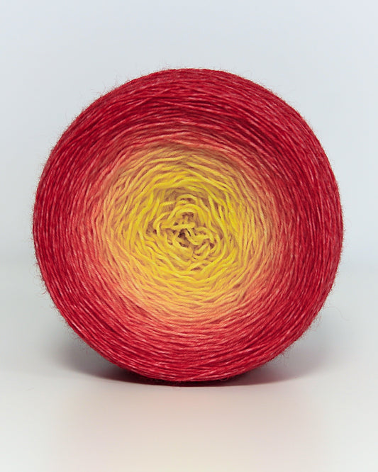 Solar Flame — Filato a Gradiente 205 g Merino / Nylon