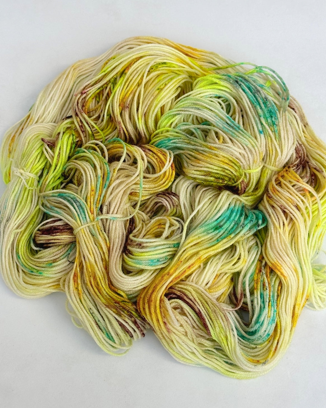 Merino wool Hand Dyed yarn, 8 colors, 400m, skein 100g