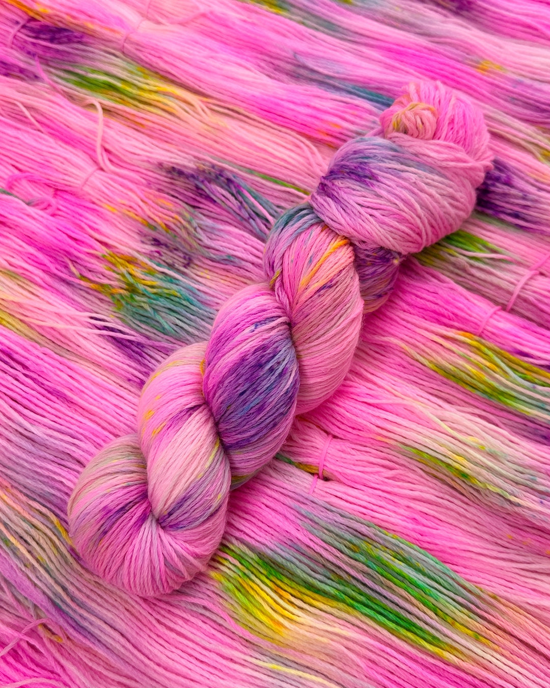 Merino superwash and nylon hand dyed yarn color Pink Peony, 100g, 420m