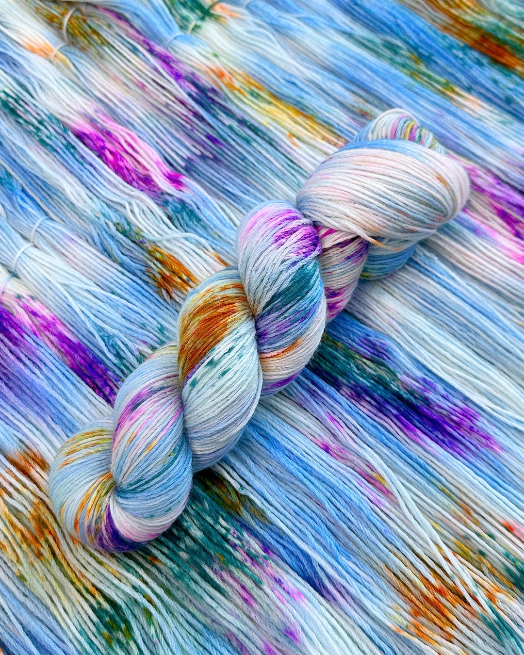 Merino superwash and nylon hand dyed yarn color Enchanting Azure, 100g, 420m