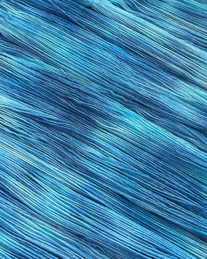 Merino superwash and nylon hand dyed yarn color Azure, 100g, 420m