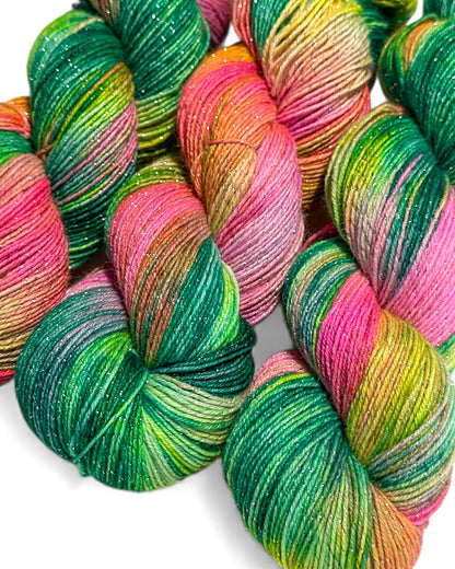 Garden Fantasy — filato tinto a mano con lurex, 400 m / 100 g