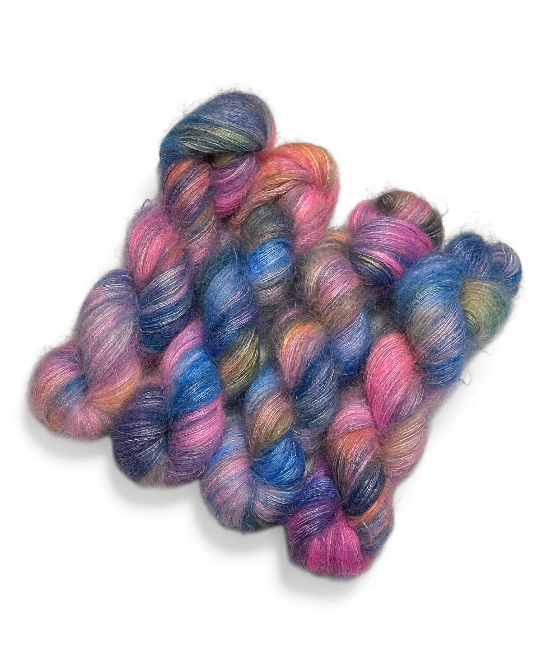 Superkid Mohair Silk — Color 01 — filato tinto a mano