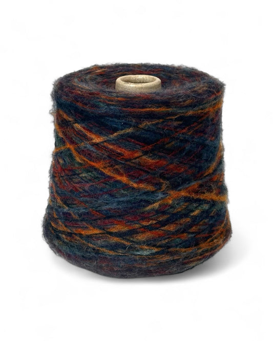 Flame and Shadows — cone yarn 580 g