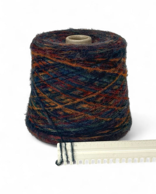 Flame and Shadows — cone yarn 580 g