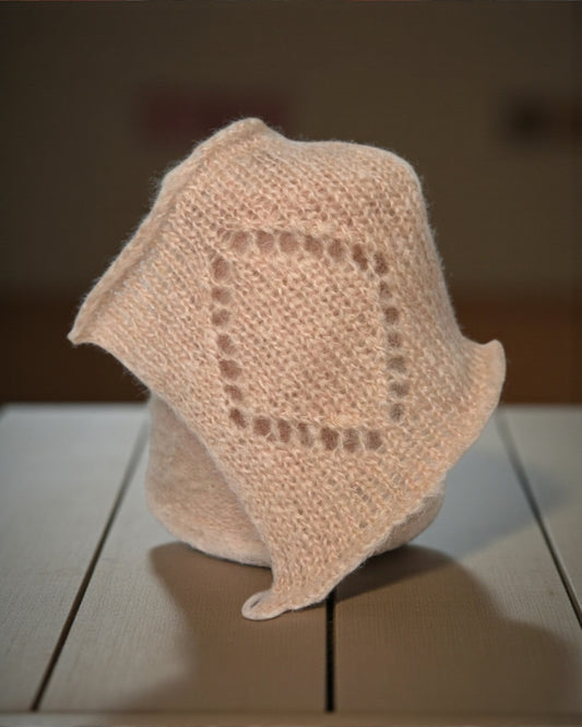 Mohair Yarn on cone, 300m/100g, color Powder